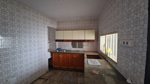 Foto 3 de Casa o xalet en venda a Lora del Río, Sevilla