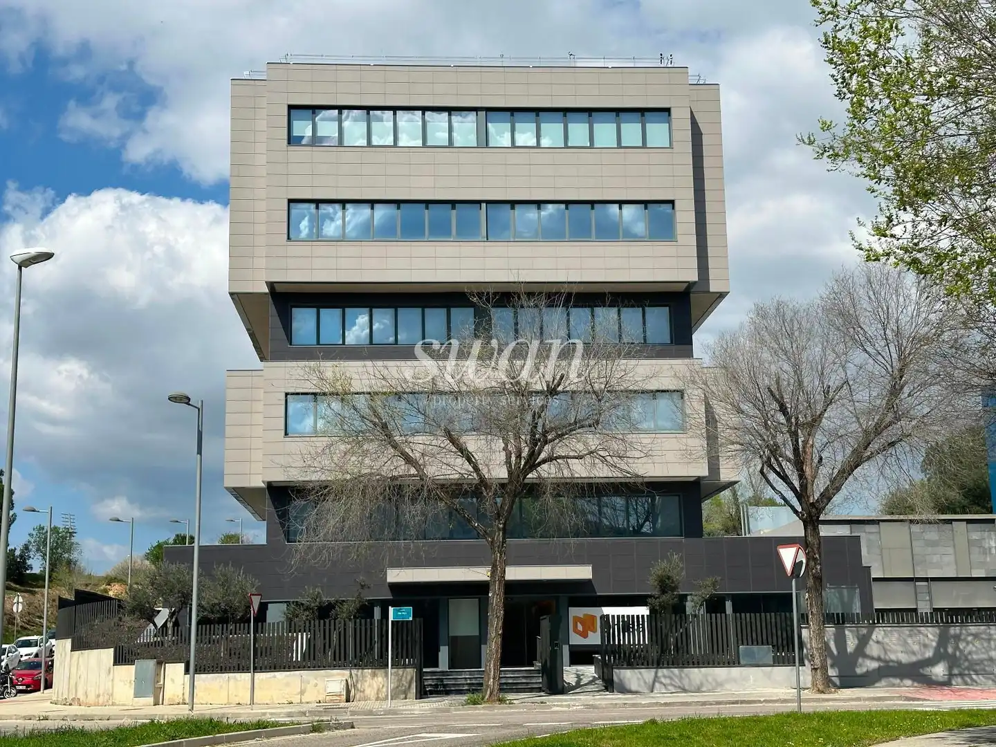 Local comercial en alquiler en Pau Vila 3
