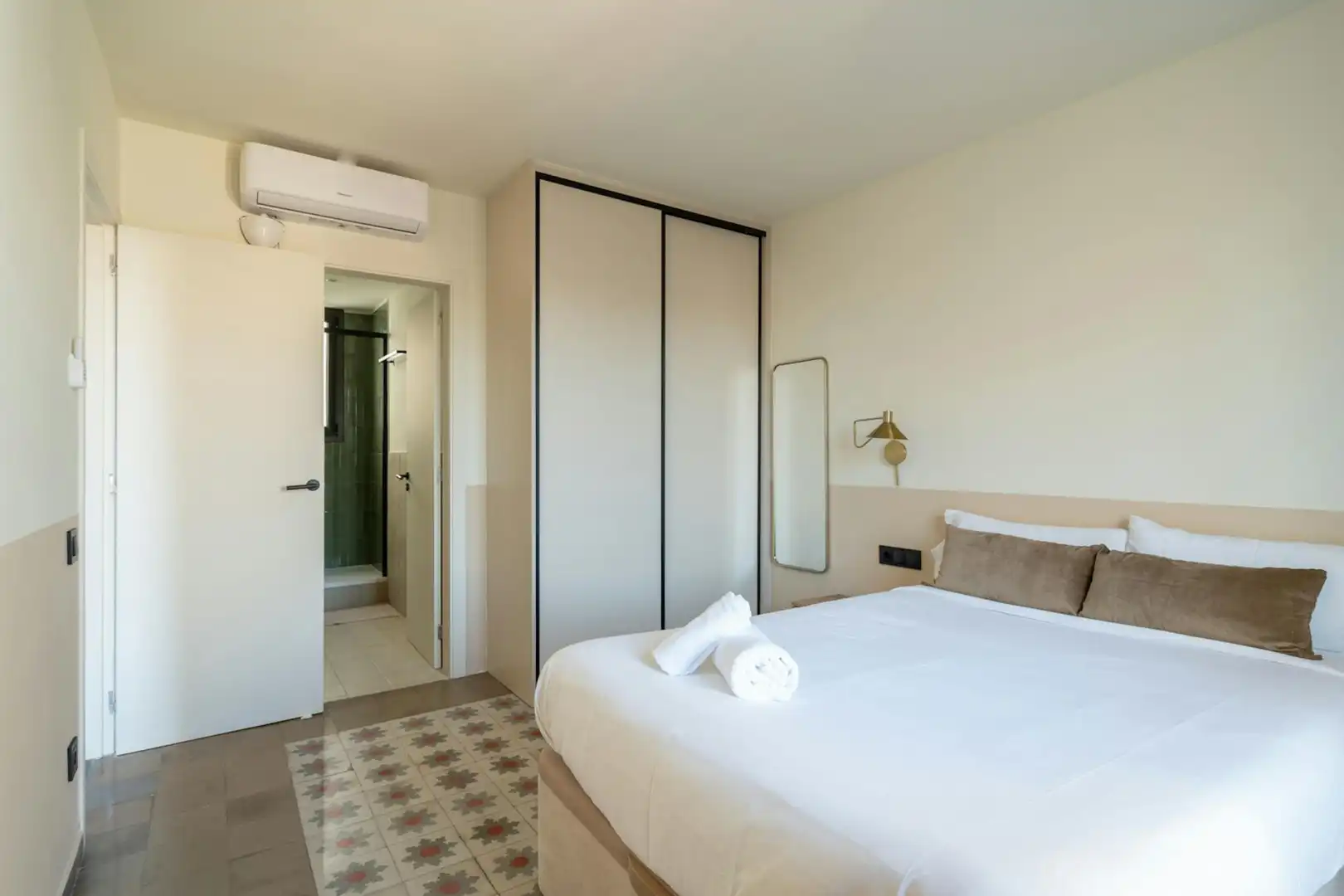 Bedroom of Flat for rent in Barcelona  with Air Conditioner, Furnished and Washing machine