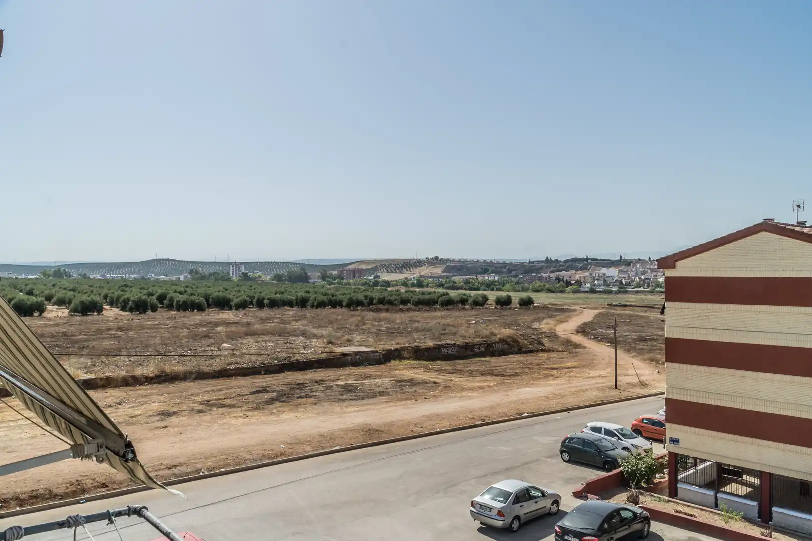 Piso en venta en Linares