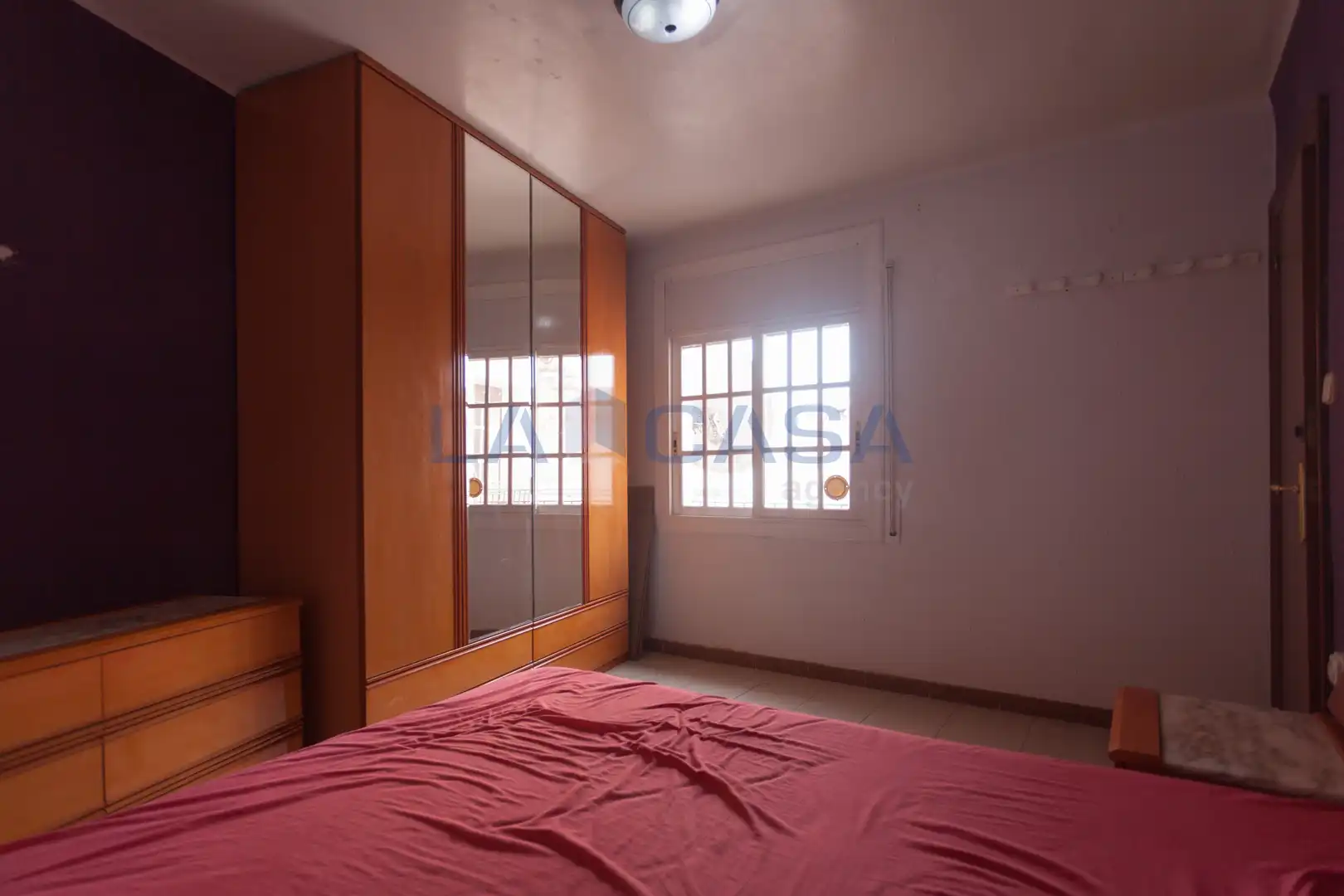 Schlafzimmer von Wohnung zum Verkauf in L'Hospitalet de Llobregat
