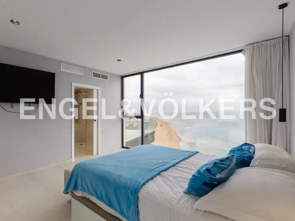 Habitación de Casa o chalet en venta en Cullera con Aire acondicionado, Calefacción y Jardín privado