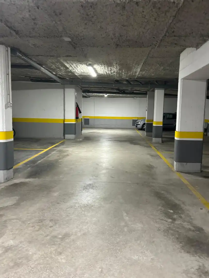 Individual with lift for sale in Carrer Mestre Josep Simón 11, imagen 3