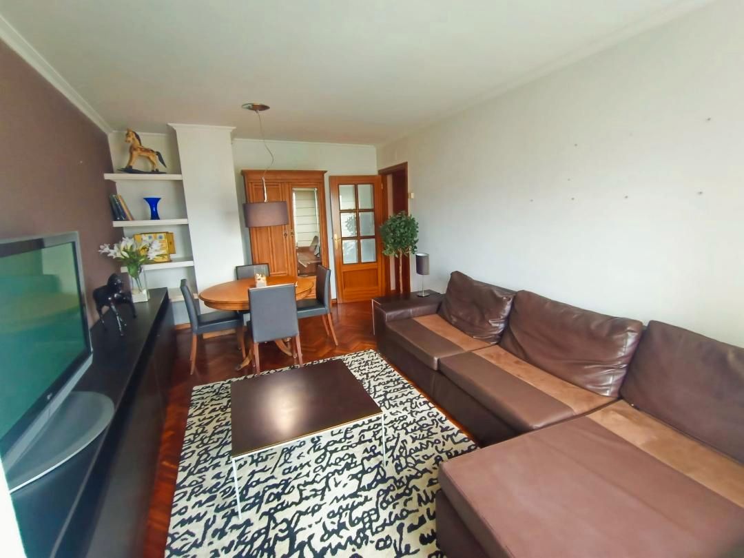 Sala d'estar de Dúplex en venda en A Coruña Capital  amb Calefacció, Parquet i Traster