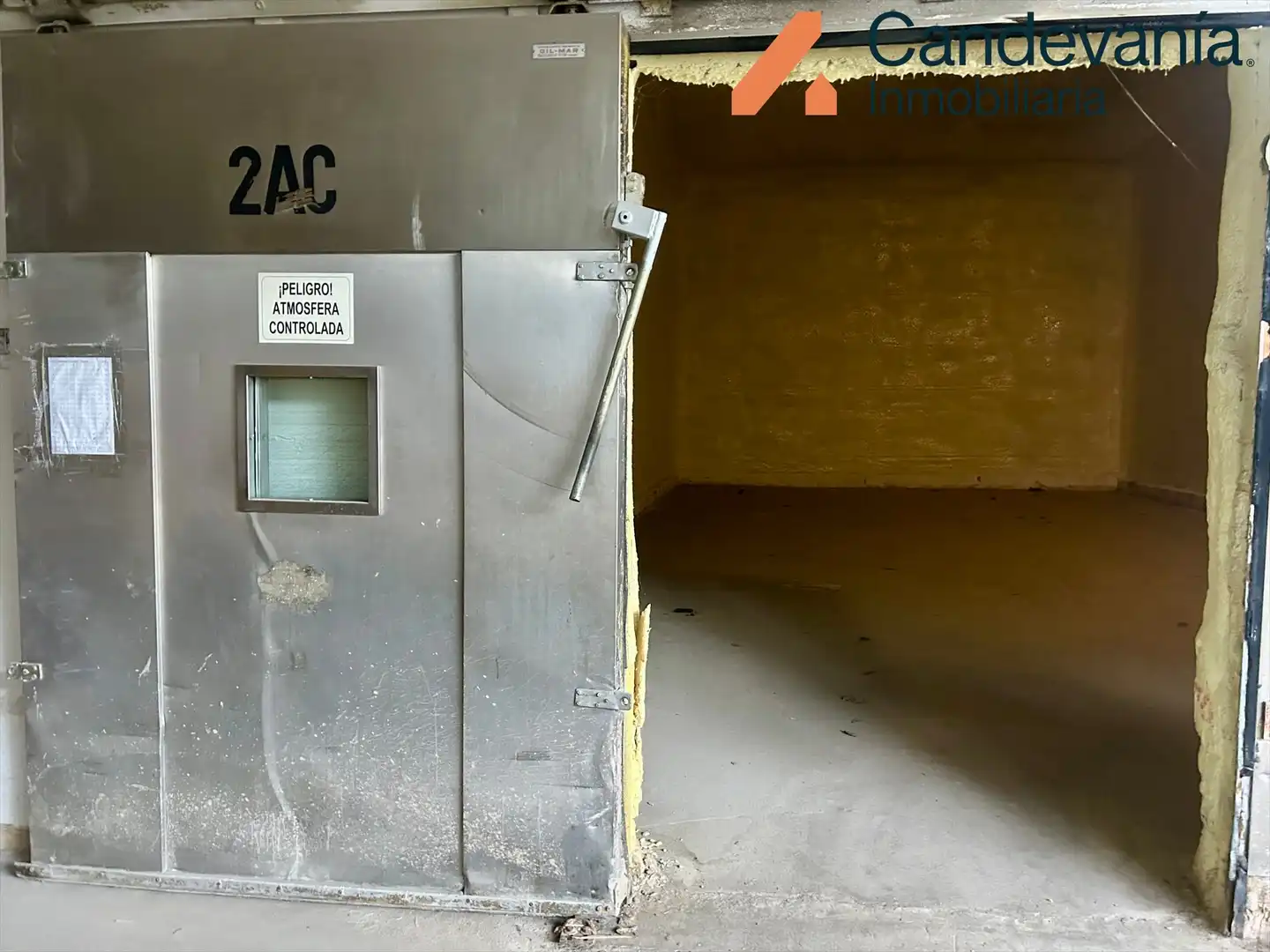Nave industrial en venta en Zuera
