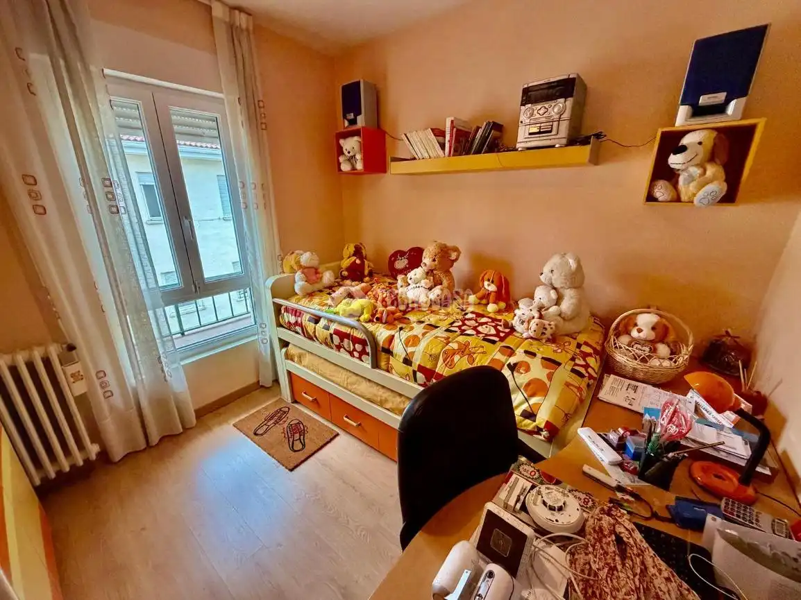 Dormitori de Pis en venda en Ávila amb Calefacció i Parquet