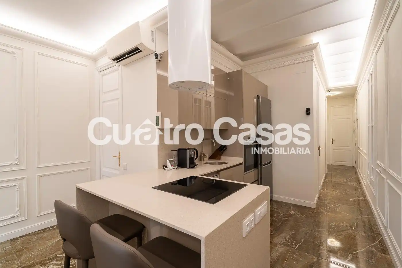 Cocina de Piso en venta en Barcelona con Aire acondicionado, Amueblado y Balcón