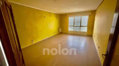 Foto 2 de Piso en venta en Bembibre, León