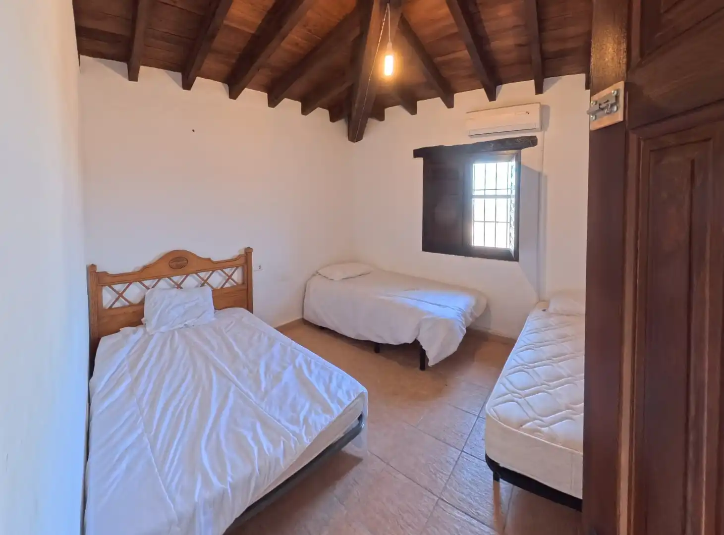 Casa rústica con jardín en alquiler en Almáchar, imagen 12