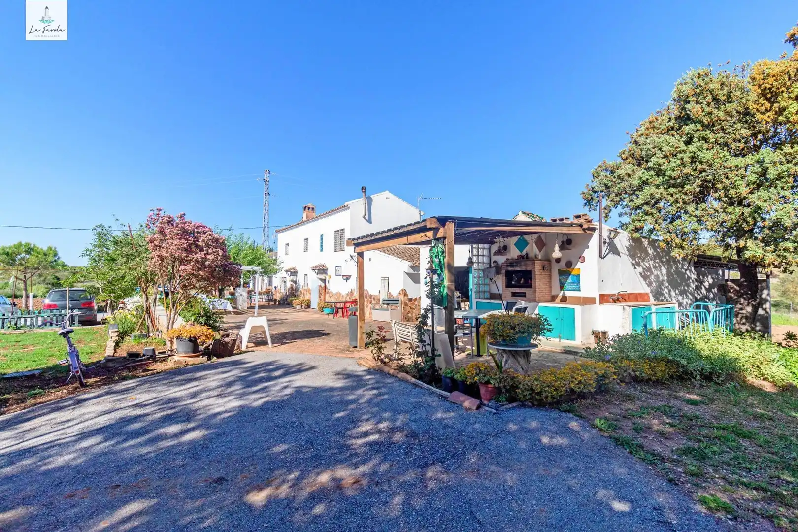 Country homes for sale in Archidona  with Air Conditioner, Heating and Private garden