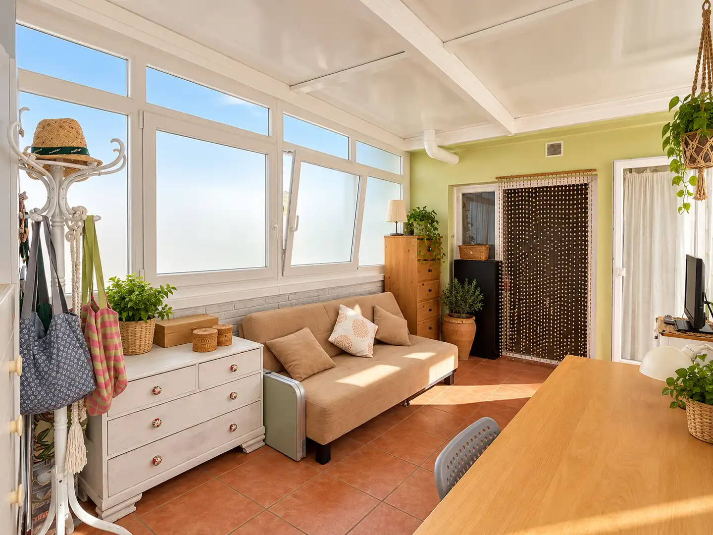 Wohnzimmer von Dachboden zum Verkauf in Llevant