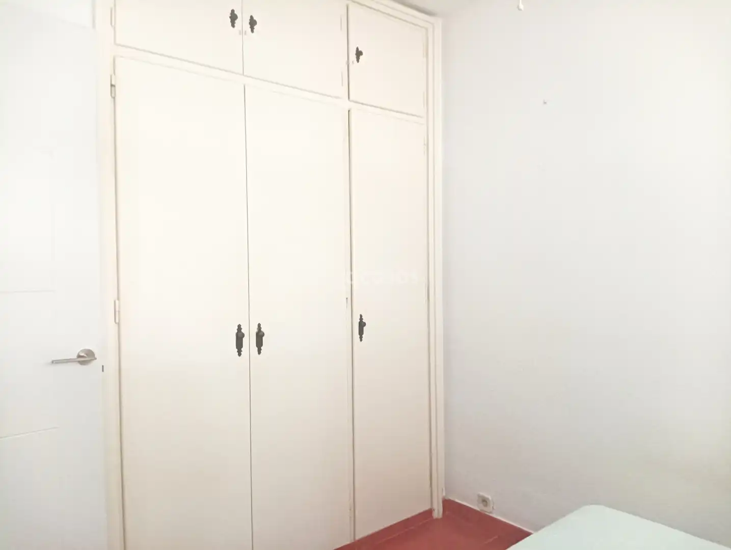 Habitación de Apartamento en venta en Benalmádena con Aire acondicionado, Amueblado y Horno