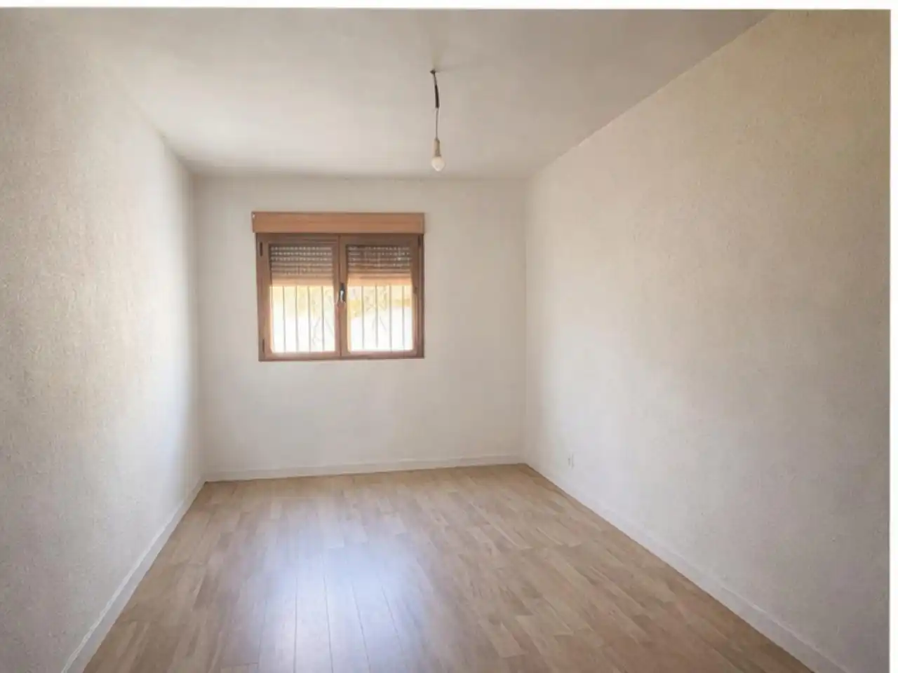 Schlafzimmer von Haus oder Chalet zum Verkauf in Guadalajara mit Heizung, Privatgarten und Parkett