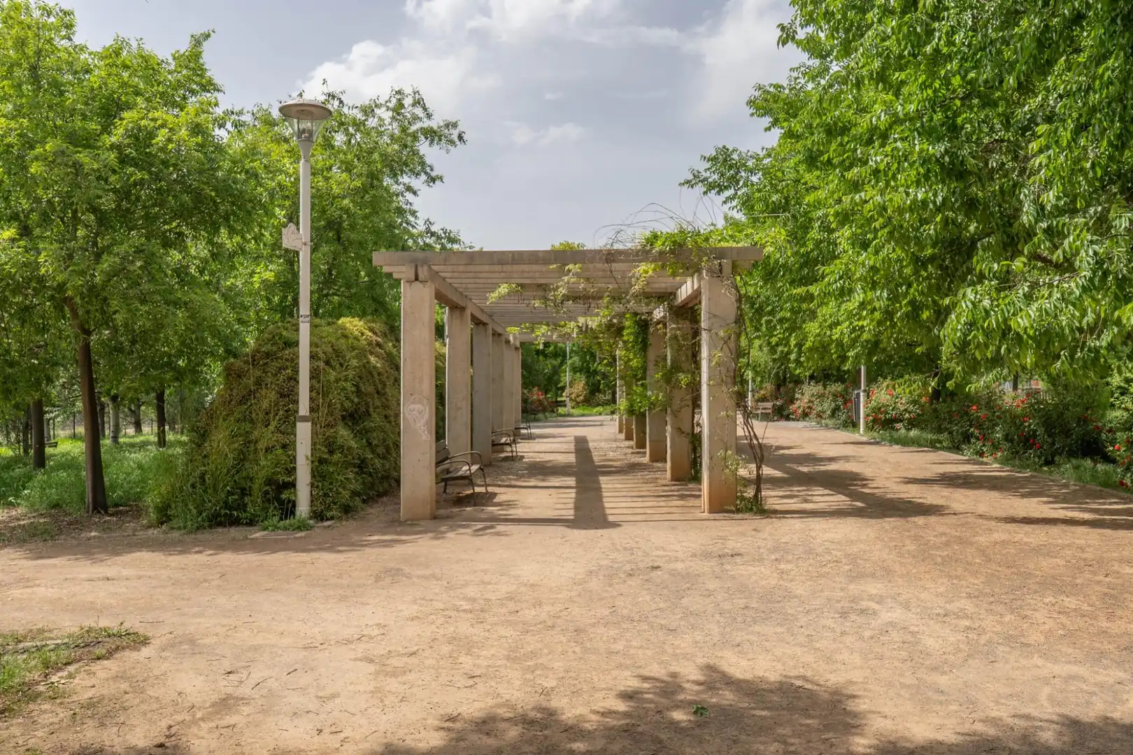 Jardín de Piso en venta en Granada con Aire acondicionado, Calefacción y Jardín privado