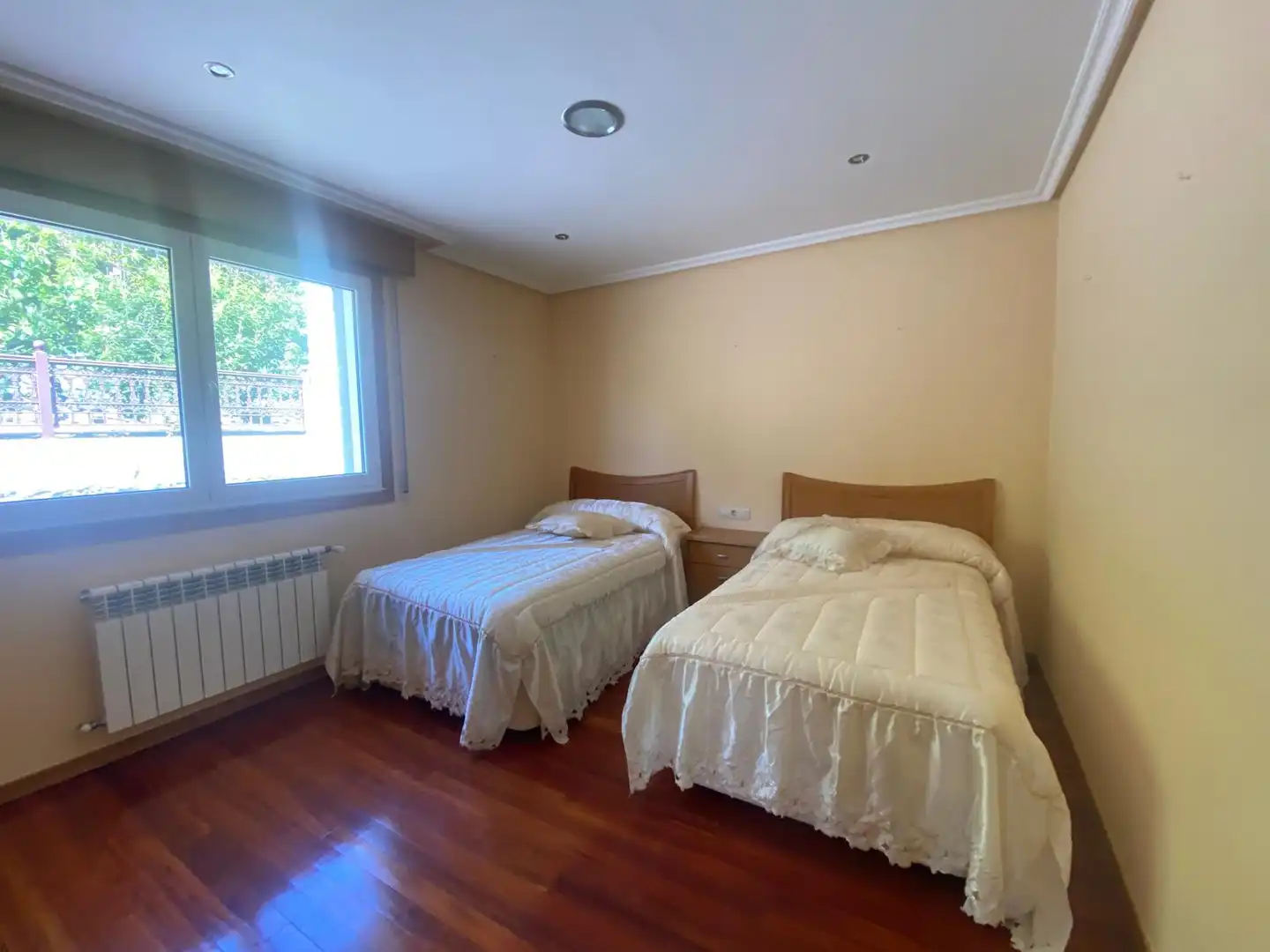 Habitación de Casa o chalet en venta en O Irixo con Calefacción, Jardín privado y Parquet