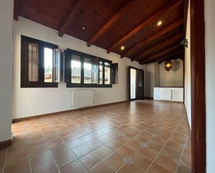 Single-family semi-detached to rent in  Granada Capital  with Air Conditioner, Heating and Terrace