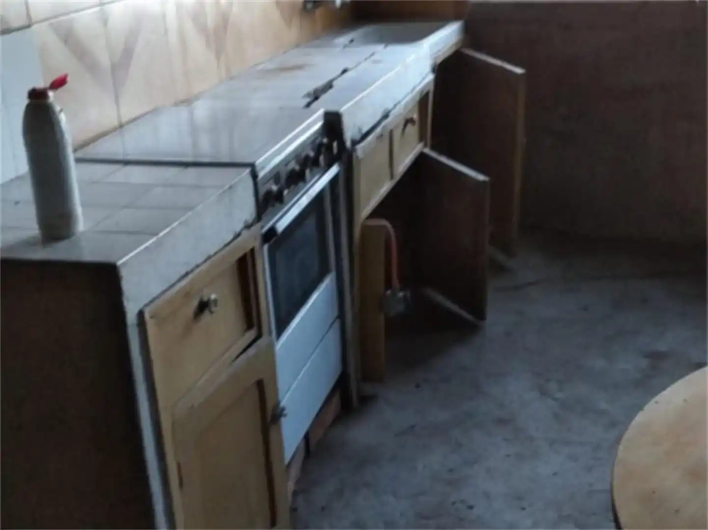 Cuina de Casa o xalet en venda en Cualedro amb Balcó