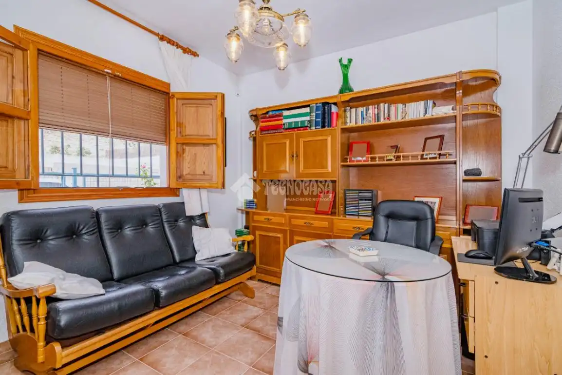 Living room of Houses for sale in Loja  with Air Conditioner, Terrace and Balcony