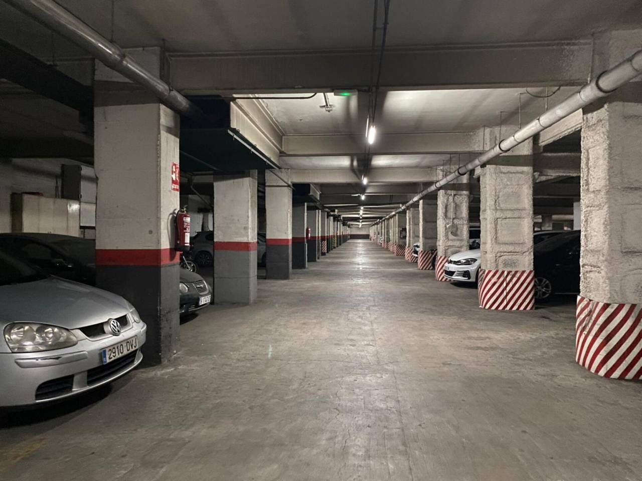 Aparcament de Garatge en venda en La Llagosta
