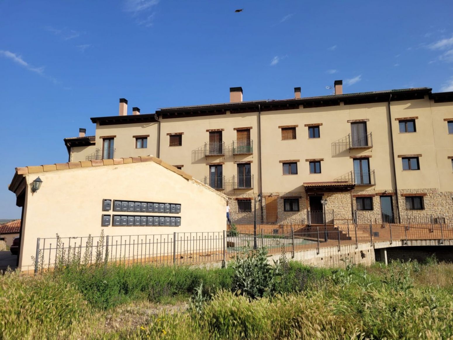 Exterior view of Attic for sale in Aguilar del Alfambra  with Heating, Parquet flooring and Storage room