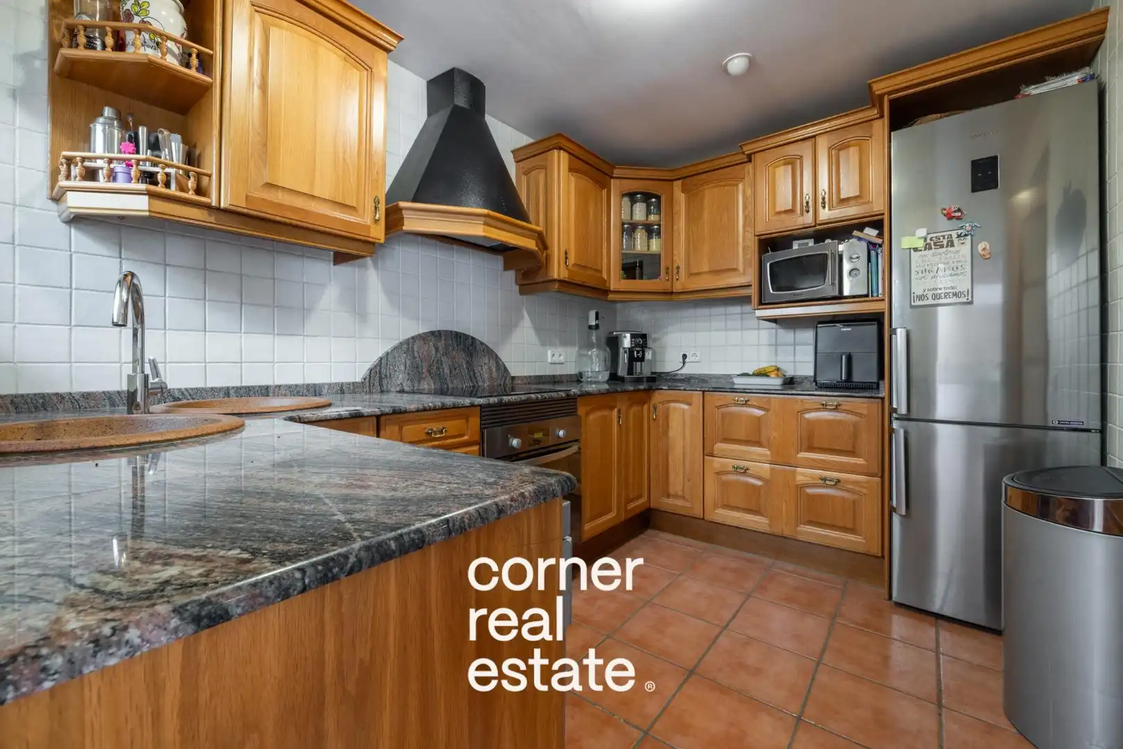 Cocina de Casa o chalet en venta en Molins de Rei con Aire acondicionado, Calefacción y Jardín privado