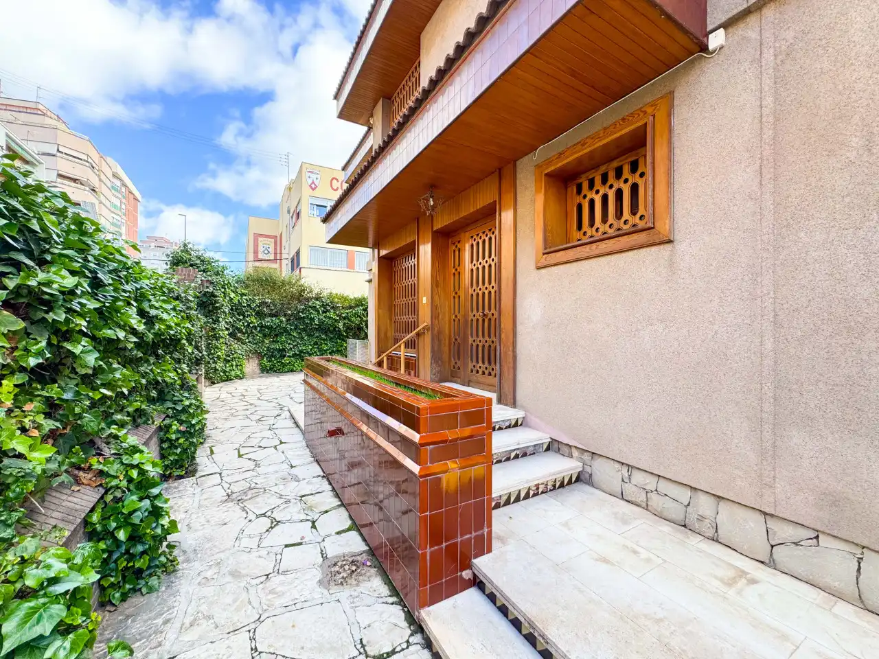 Exterior view of Houses for sale in Elda  with Air Conditioner, Heating and Private garden