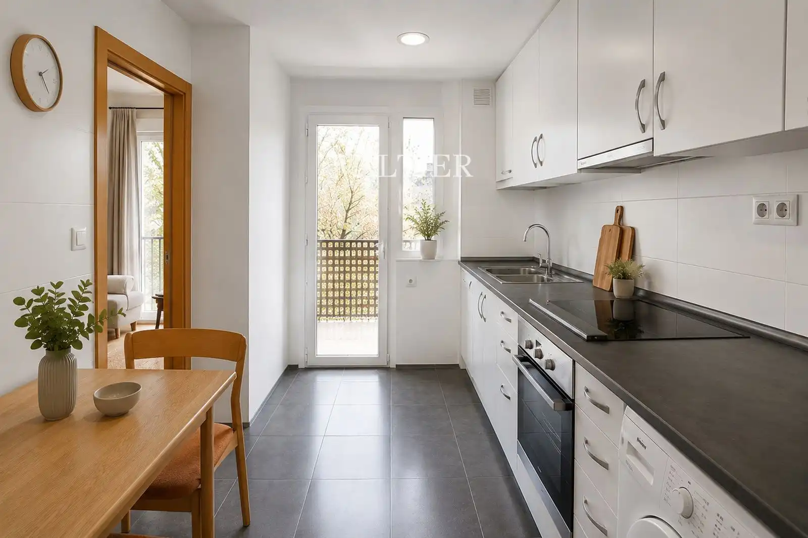 Flat for sale in Lista