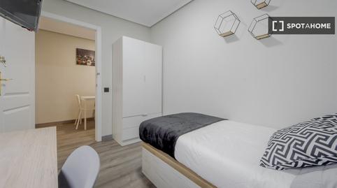 Photo 2 of Flat to share in Cuatro Caminos - Azca, Madrid