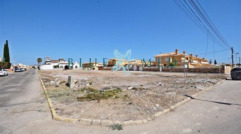 SOLAR URBANO EN LA ZONA DE BAHÍA