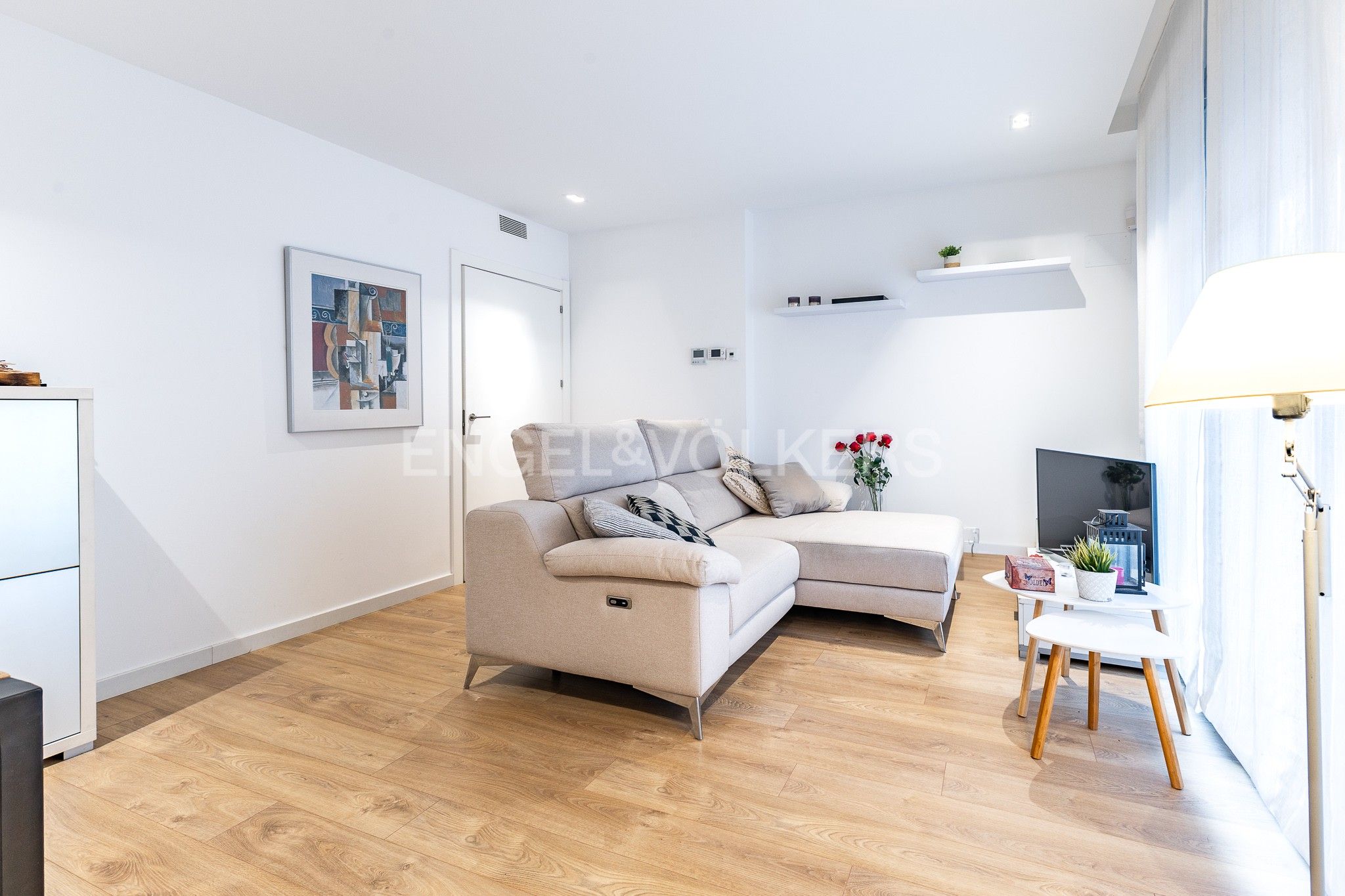 Living room of Apartment for sale in Terrassa  with Air Conditioner, Heating and Parquet flooring