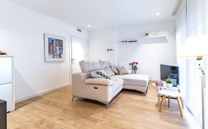 Sala d'estar de Apartament en venda en Terrassa amb Aire condicionat, Calefacció i Parquet