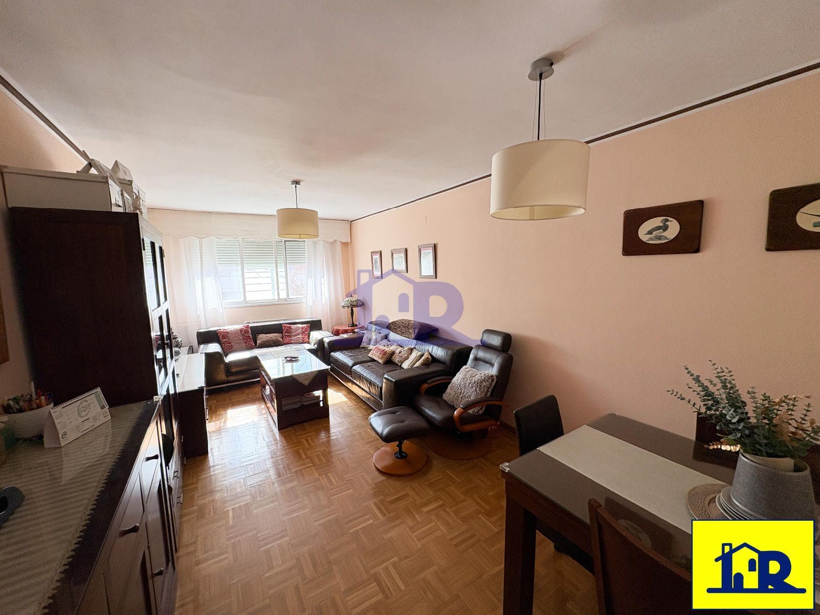 Sala de estar de Piso en venta en Cuenca Capital con Calefacción y Trastero