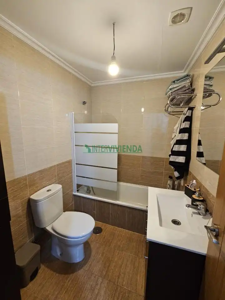 Bathroom of Flat for sale in Covelo  with Heating, Parquet flooring and Terrace