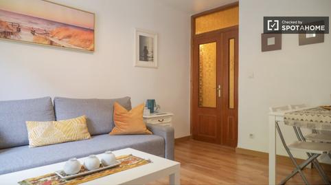 Foto 2 de Apartament per a compartir a Lucero, Madrid