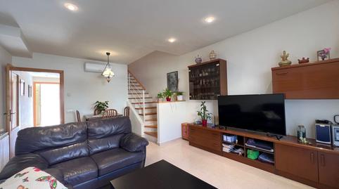 Foto 3 de Casa adosada de lloguer a Les Salines - Pla de Sant Pere, Barcelona