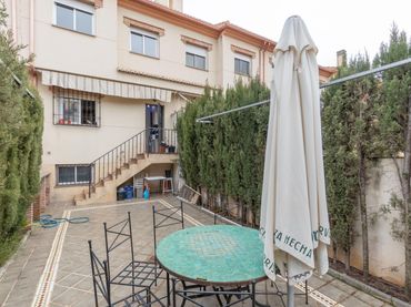 Reihenhaus mit Balkon zum Verkauf in MARTE
