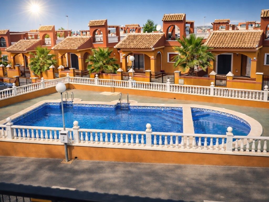 Exterior view of House or chalet for sale in Torrevieja  with Air Conditioner and Furnished