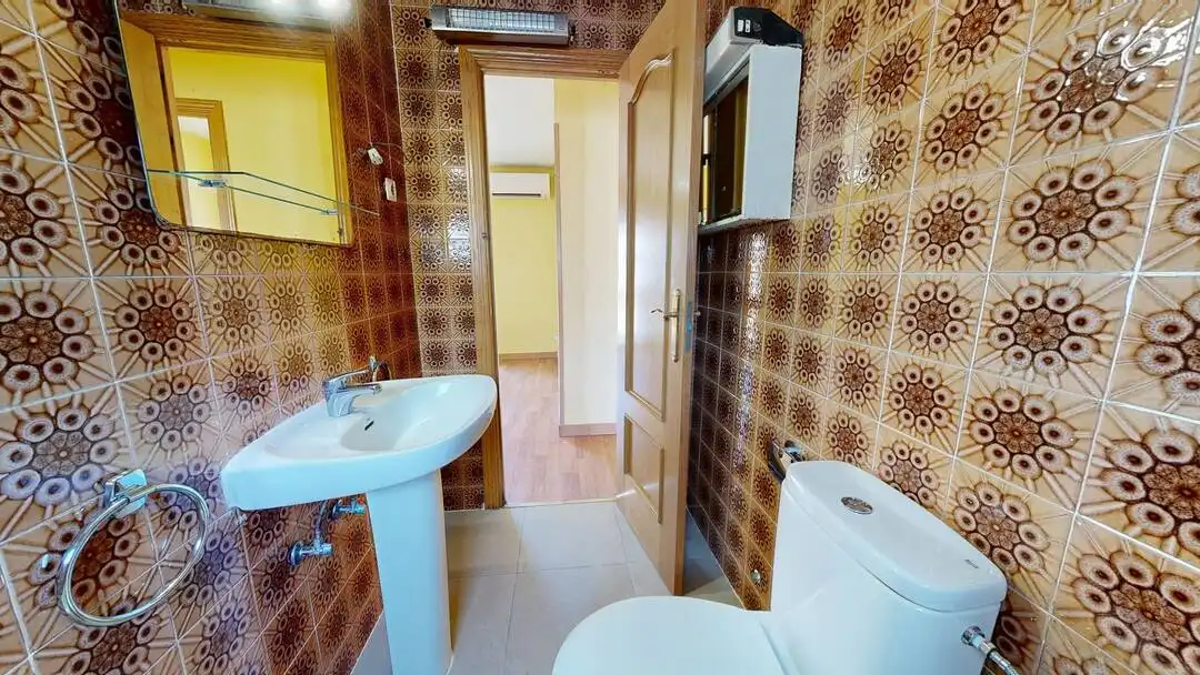Baño de Piso en venta en Madrid con Aire acondicionado, Calefacción y Terraza