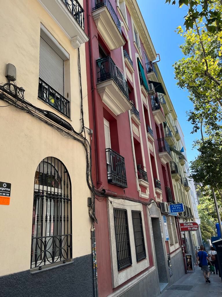 Exterior view of Apartment to rent in  Madrid Capital  with Air Conditioner and Heating
