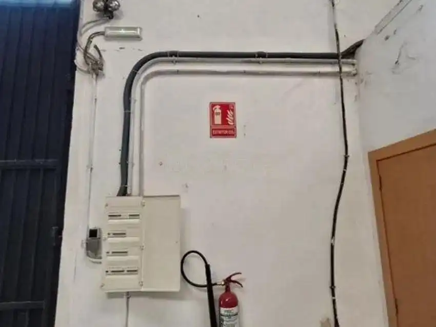 Fabrikhallen zum Verkauf in Aldaia, Valencia