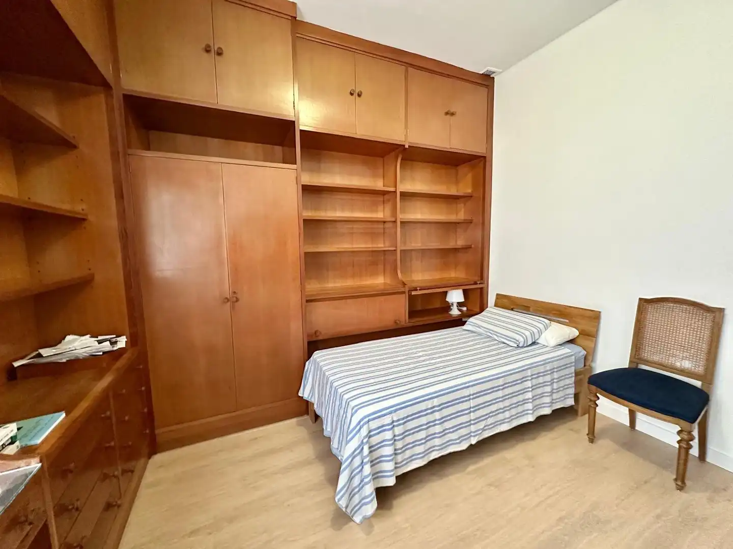 Schlafzimmer von Wohnung zur untervermieten in L'Hospitalet de Llobregat mit Klimaanlage, Heizung und Terrasse