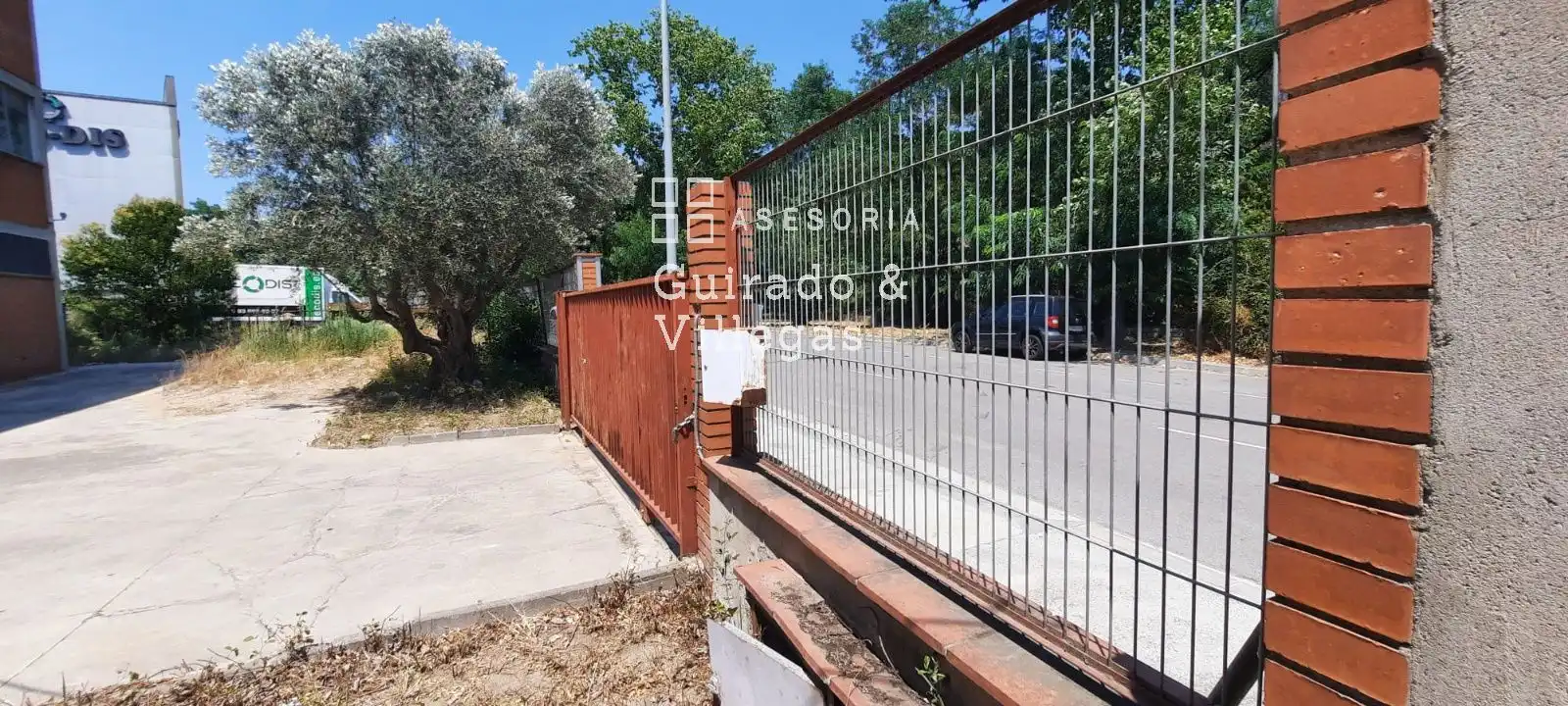 Aparcament de Nau industrial en venda en Granollers