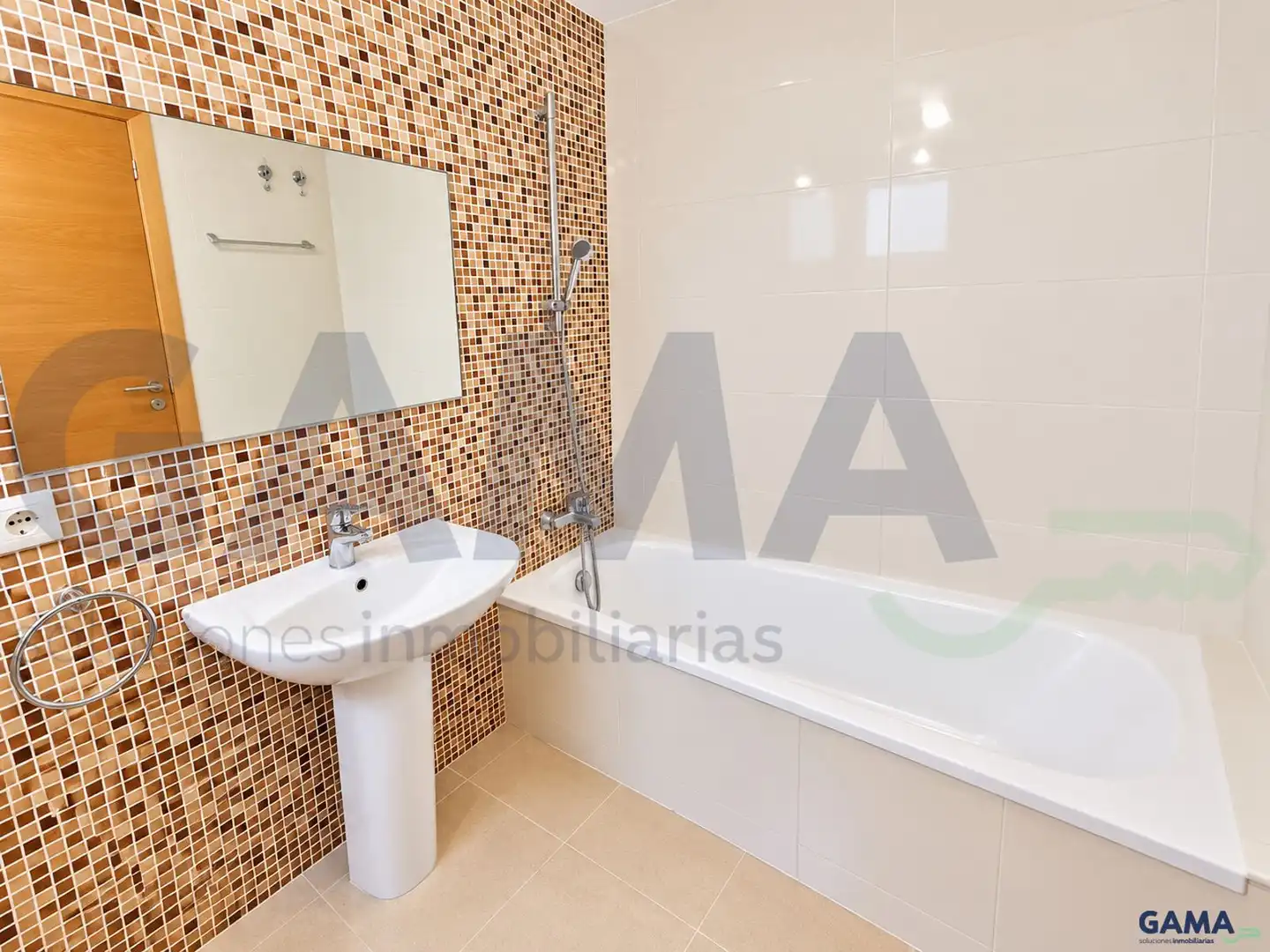 Baño de Piso de alquiler en Carcaixent, Valencia