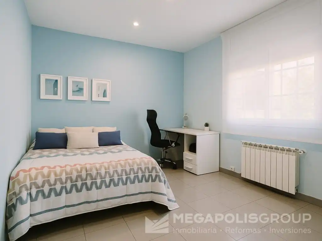 Habitación de Casa o chalet en venta en Sant Vicenç Dels Horts con Jardín privado, Terraza y Piscina