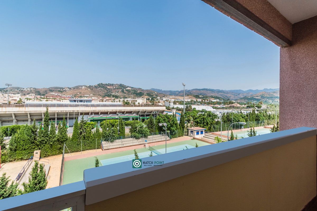 Vista exterior de Pis de lloguer en Almuñécar amb Moblat