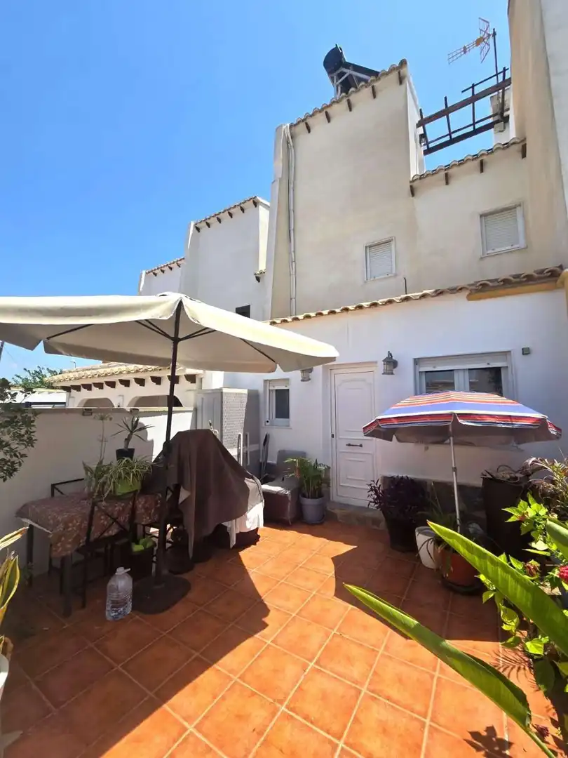 Terrassa de Casa o xalet en venda en Torrevieja amb Aire condicionat, Calefacció i Terrassa