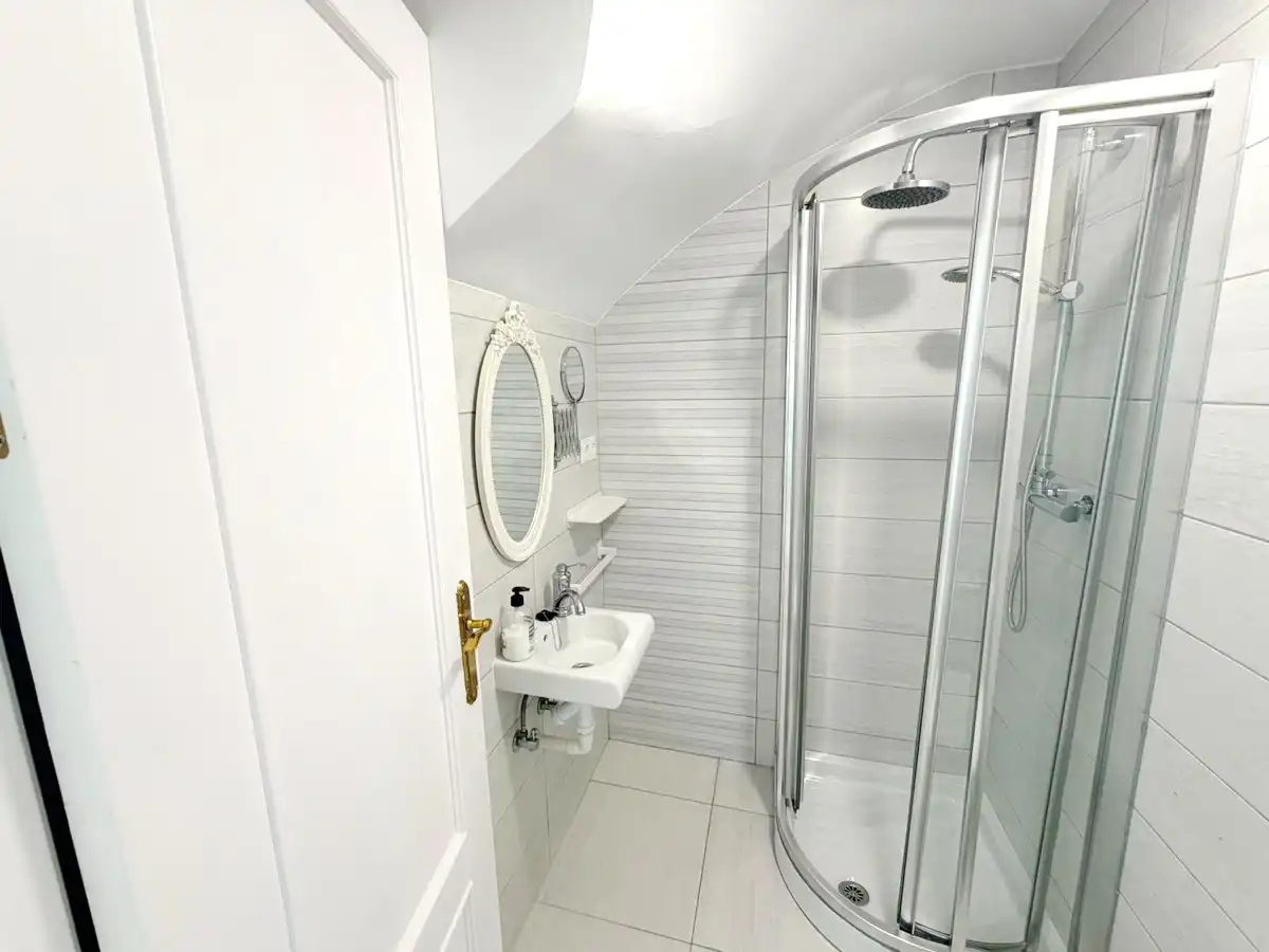 Badezimmer von Einfamilien-Reihenhaus zur Miete in Almuñécar mit Möbliert