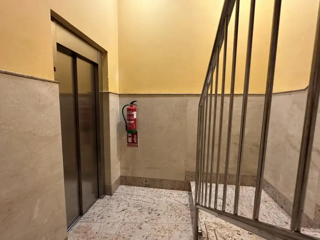 Piso en venta en Calle Doctor Múgica, 15, Gran Via
