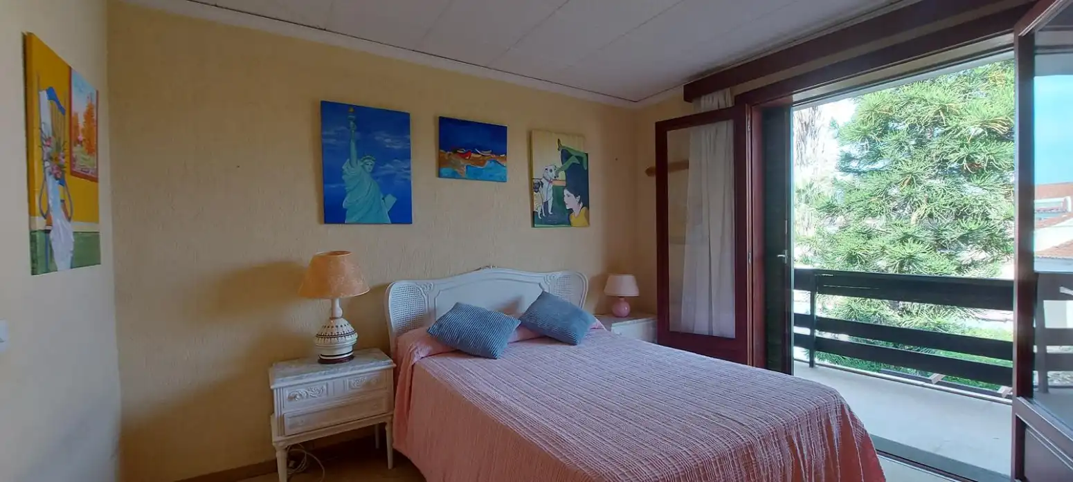 Casa con terraza en alquiler en Corinto - Almarda, imagen 16