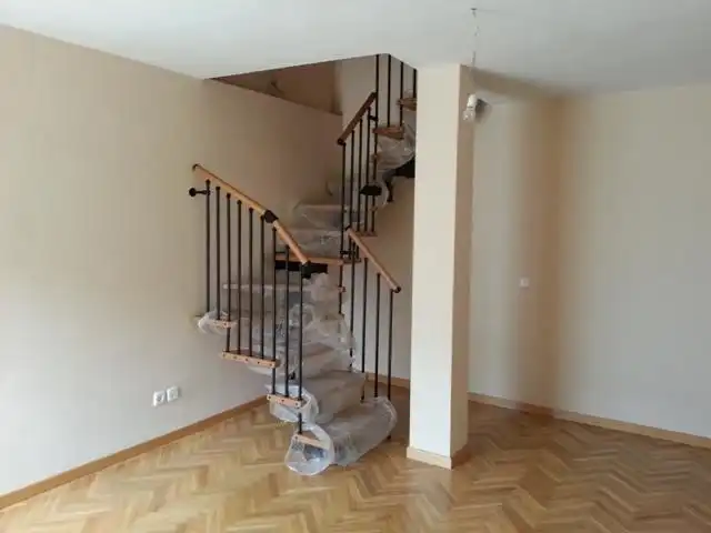 Dúplex en venta en Av Primero de Mayo, Iriépal - Taracena - Valdenoches